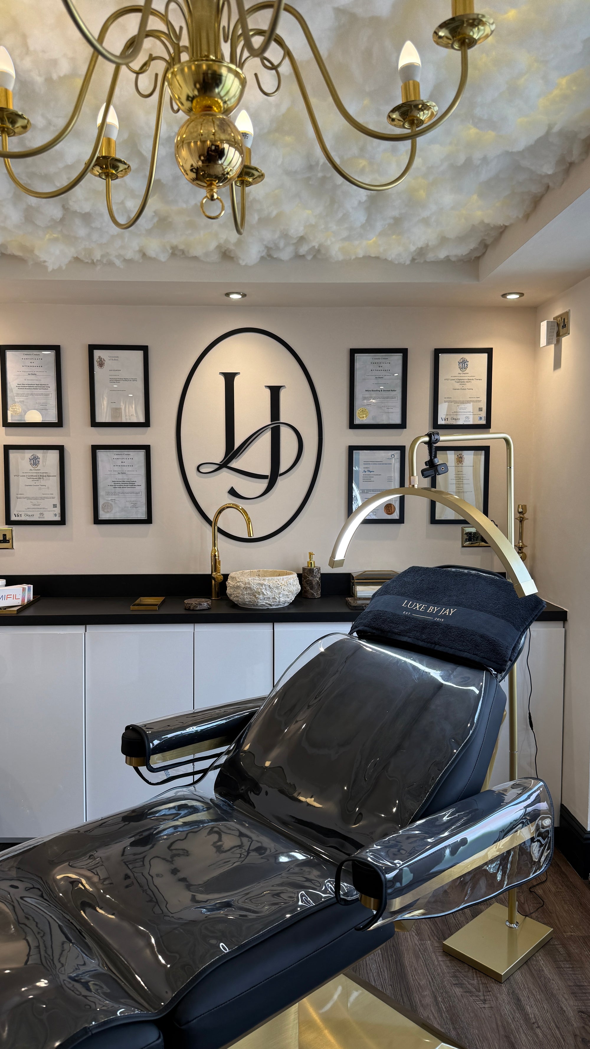 Luxe by Jay clinic